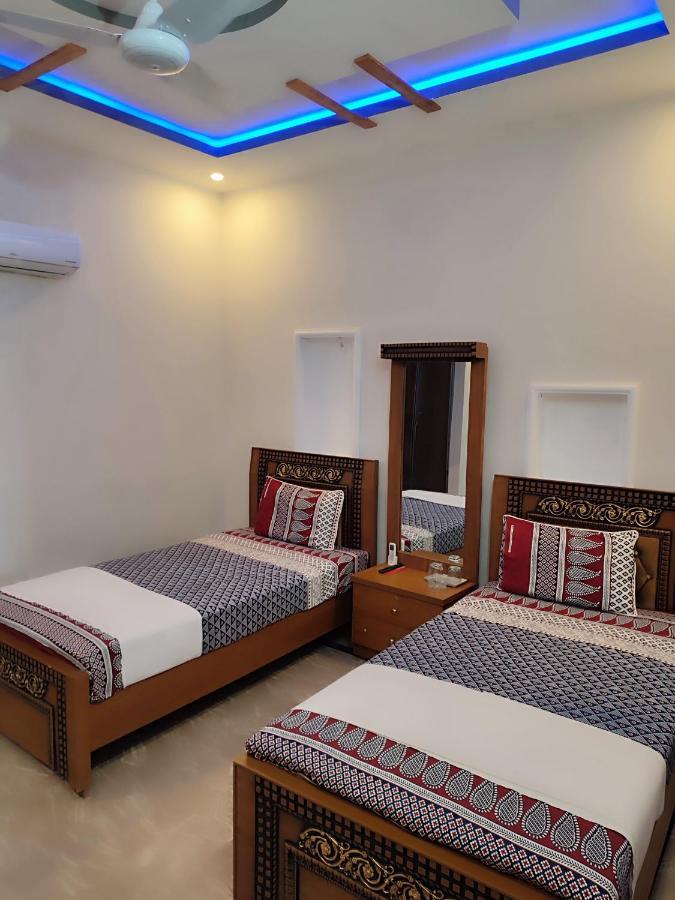 Lavish Residency Guest House Fasial Town Rawalpindi Buitenkant foto