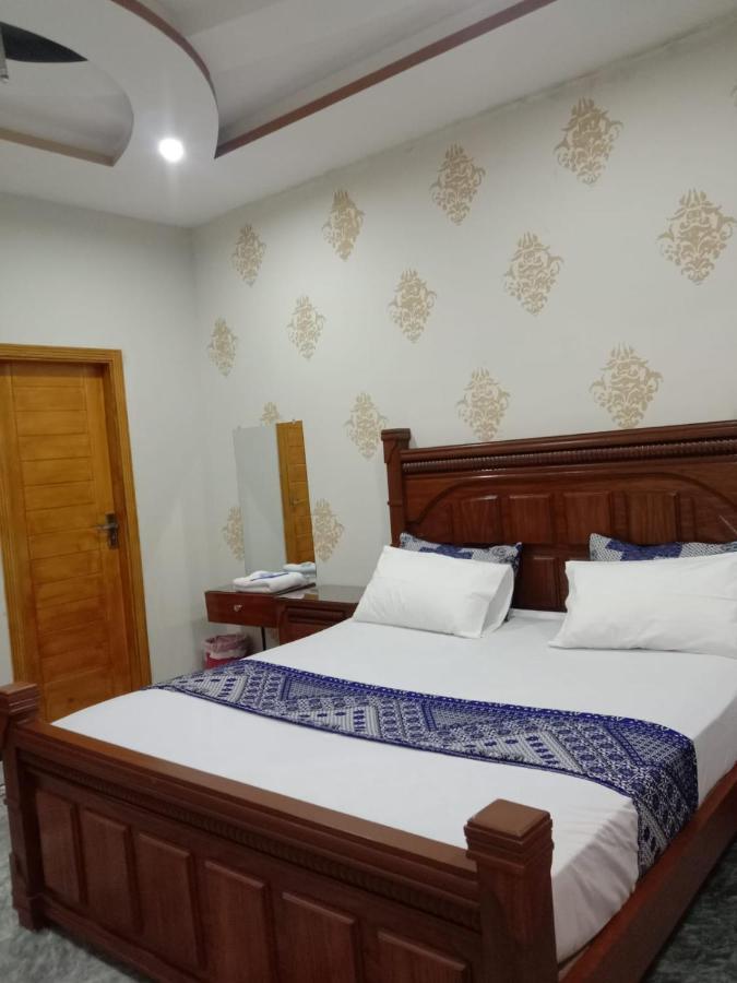 Lavish Residency Guest House Fasial Town Rawalpindi Buitenkant foto