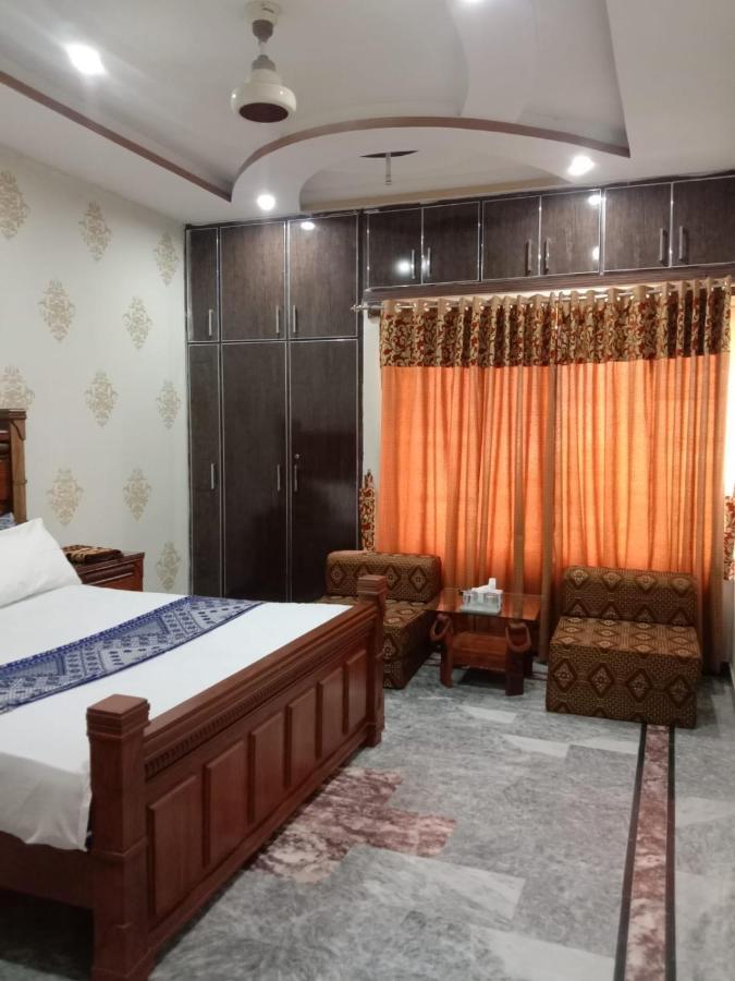 Lavish Residency Guest House Fasial Town Rawalpindi Buitenkant foto