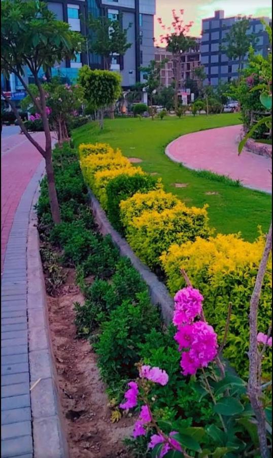 Lavish Residency Guest House Fasial Town Rawalpindi Buitenkant foto